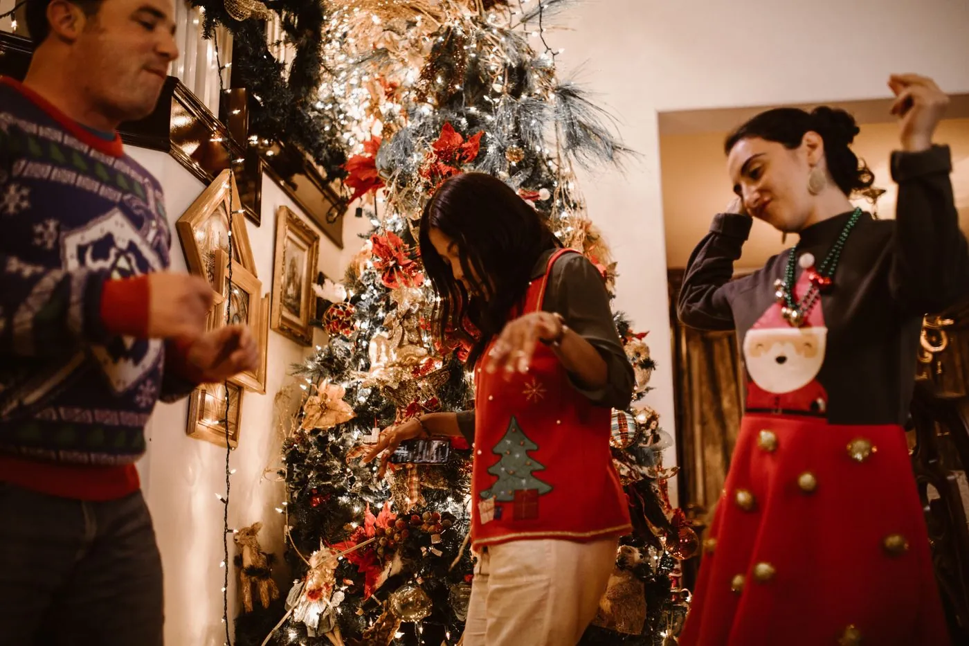 How To Plan A Christmas Party That Guests Actually Remember